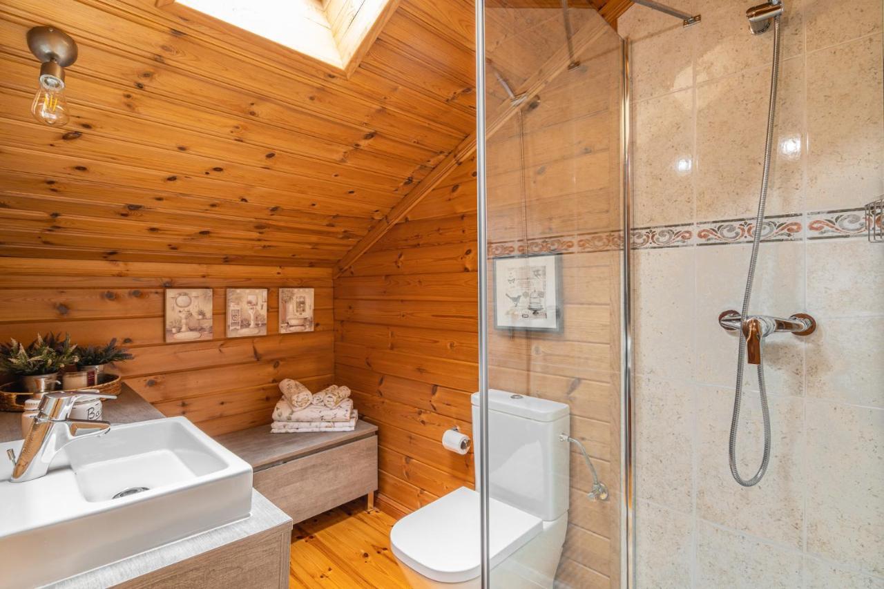 Espectacular Apartamento De Madera Frente Al Rio Ter - 캄프로돈 외부 사진