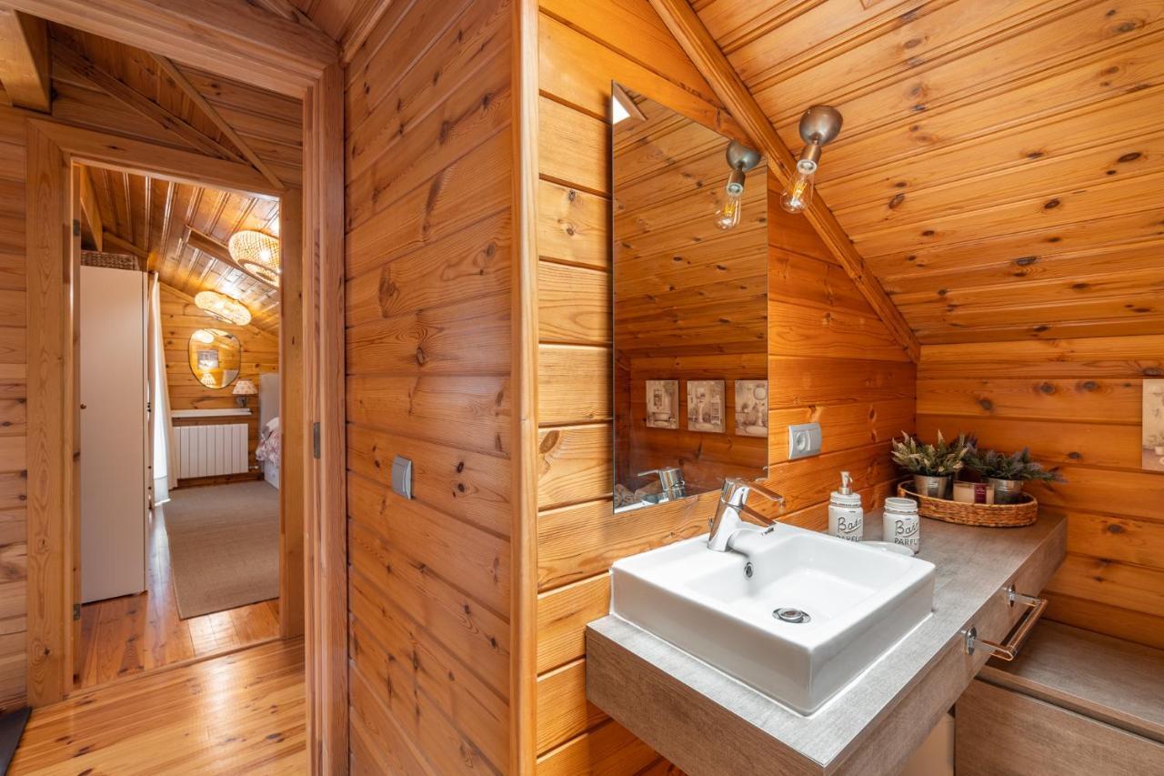 Espectacular Apartamento De Madera Frente Al Rio Ter - 캄프로돈 외부 사진