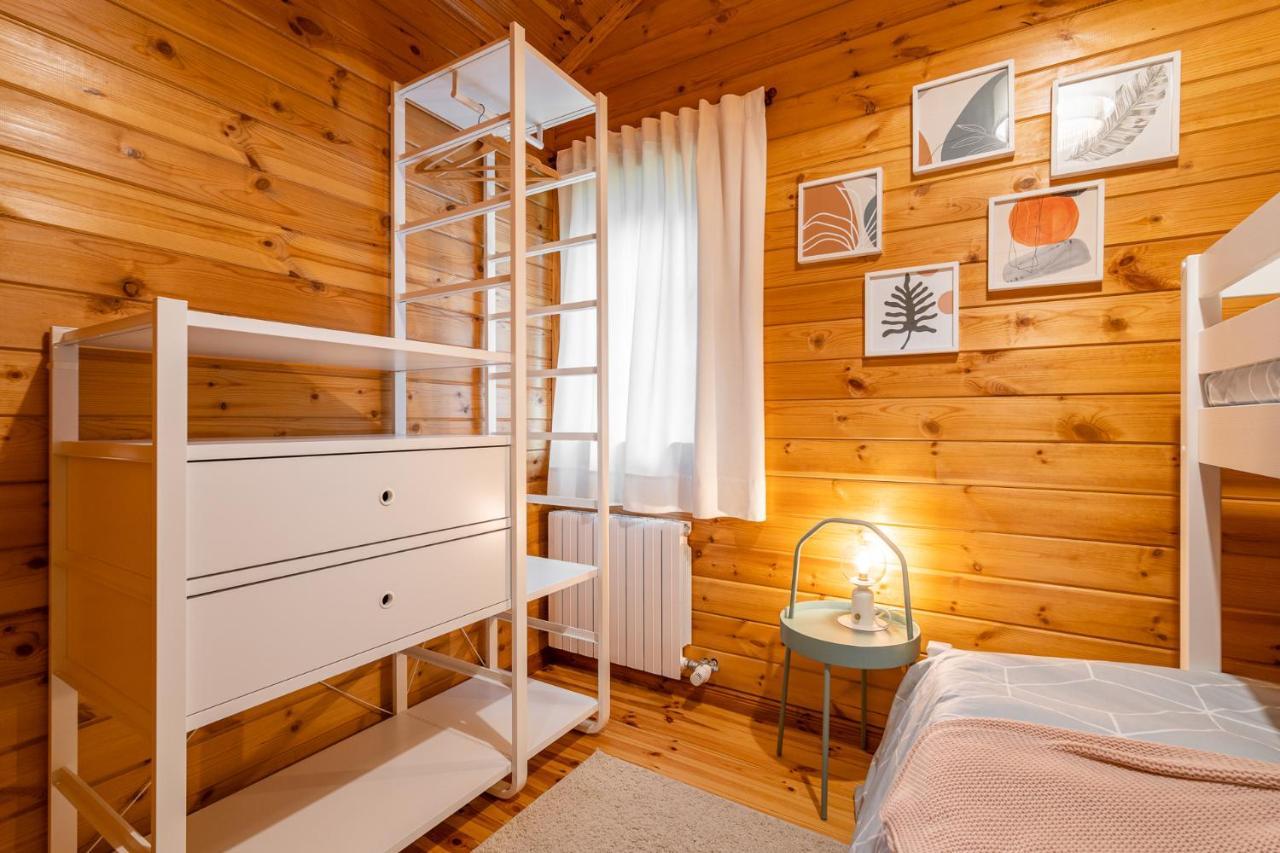 Espectacular Apartamento De Madera Frente Al Rio Ter - 캄프로돈 외부 사진