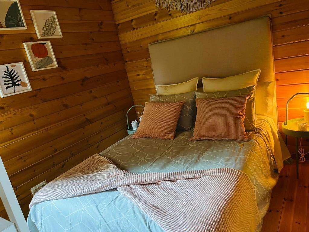 Espectacular Apartamento De Madera Frente Al Rio Ter - 캄프로돈 외부 사진
